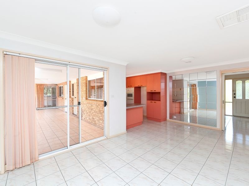 44 Fingleton Crescent, Gordon ACT 2906