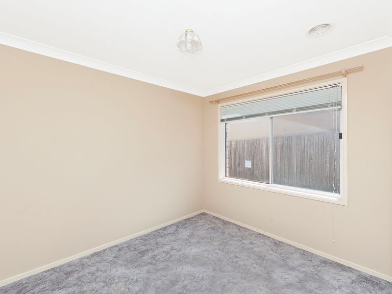 44 Fingleton Crescent, Gordon ACT 2906