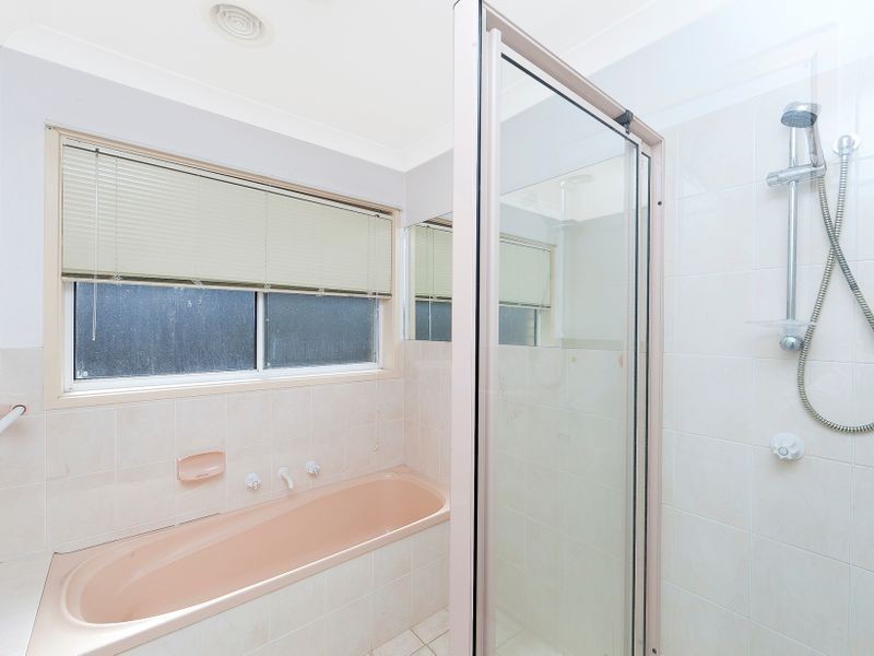 44 Fingleton Crescent, Gordon ACT 2906