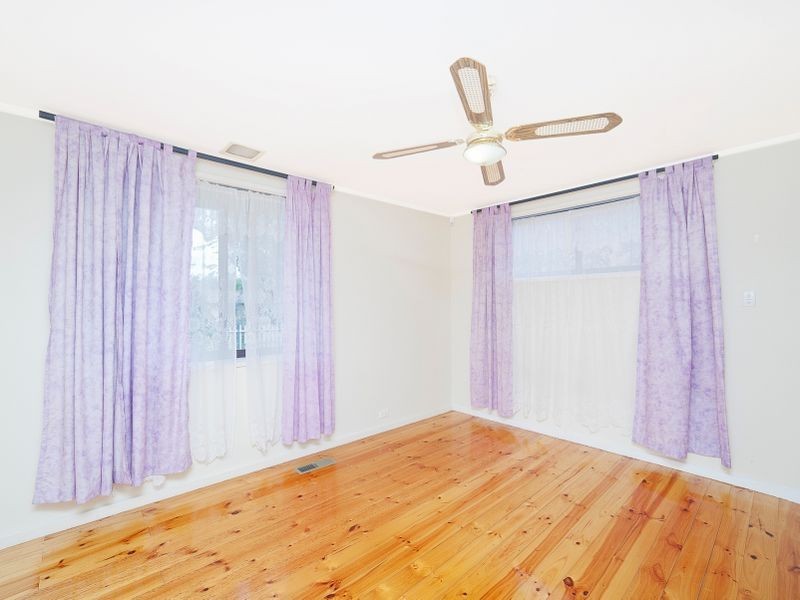 7 Gunning Place, Kambah ACT 2902