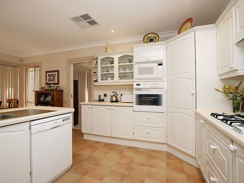 31 Fingleton Crescent, Gordon ACT 2906