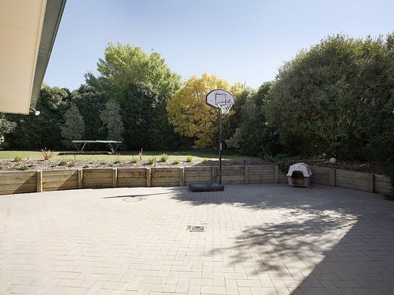 31 Fingleton Crescent, Gordon ACT 2906