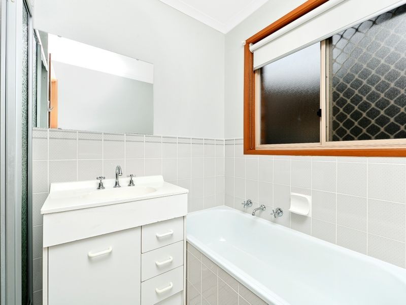 17/67-77 Derrington Crescent, Bonython ACT 2905