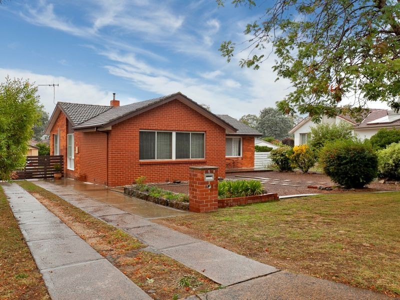 5 Allwood Street, Chifley ACT 2606