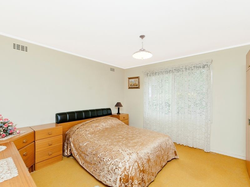 5 Allwood Street, Chifley ACT 2606