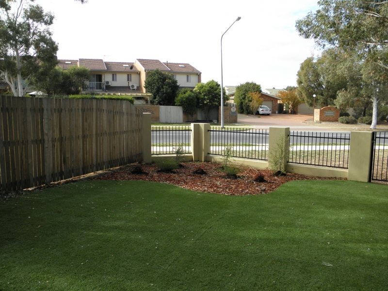 10/4 Burgoyne Street, Bonython ACT 2905