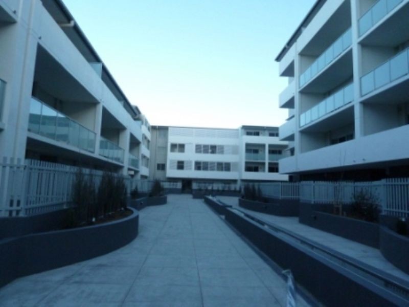 214/142 “The Vue Apartments” Anketell, Greenway ACT 2900