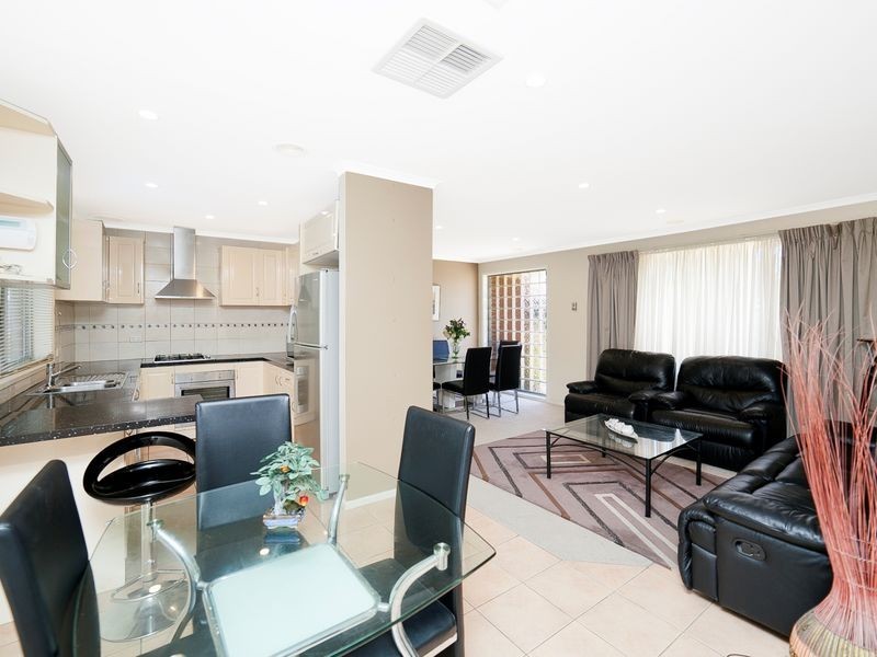 9 Ahern Place, Monash ACT 2904