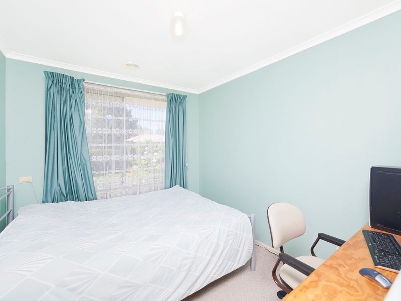 9 Ahern Place, Monash ACT 2904