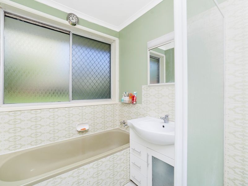 9 Ahern Place, Monash ACT 2904