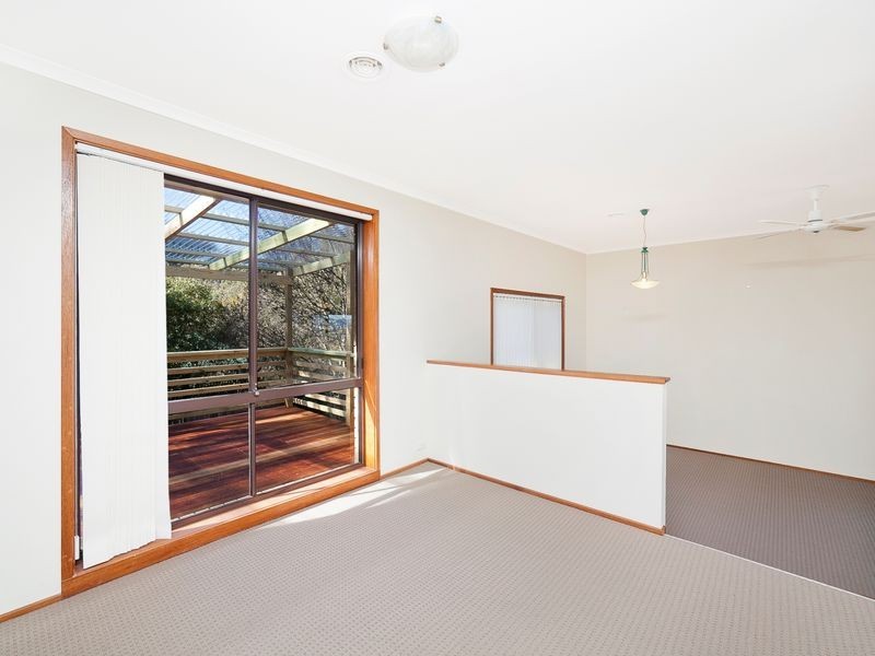 9 Hilton Close, Fadden ACT 2904