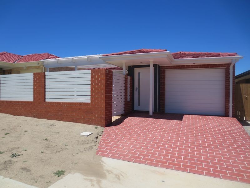 109 Essie Coffey Street, Bonner ACT 2914