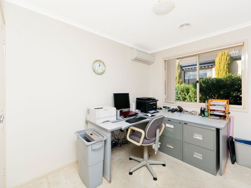 60 Clem Hill Street, Gordon ACT 2906