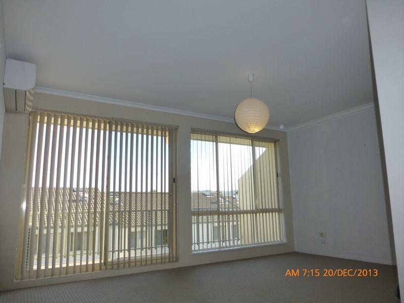 6/4 Antis Street, Phillip ACT 2606