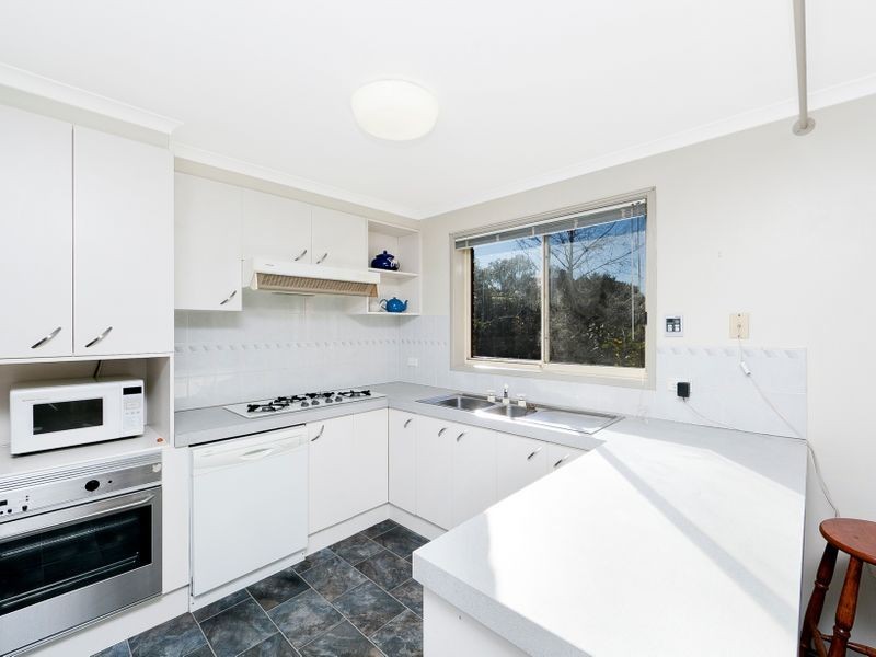 40 Beazley Crescent, Calwell ACT 2905