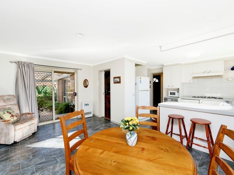 40 Beazley Crescent, Calwell ACT 2905