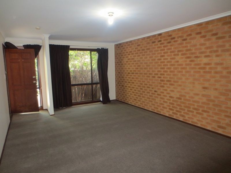 2 Yeo Close, Calwell ACT 2905