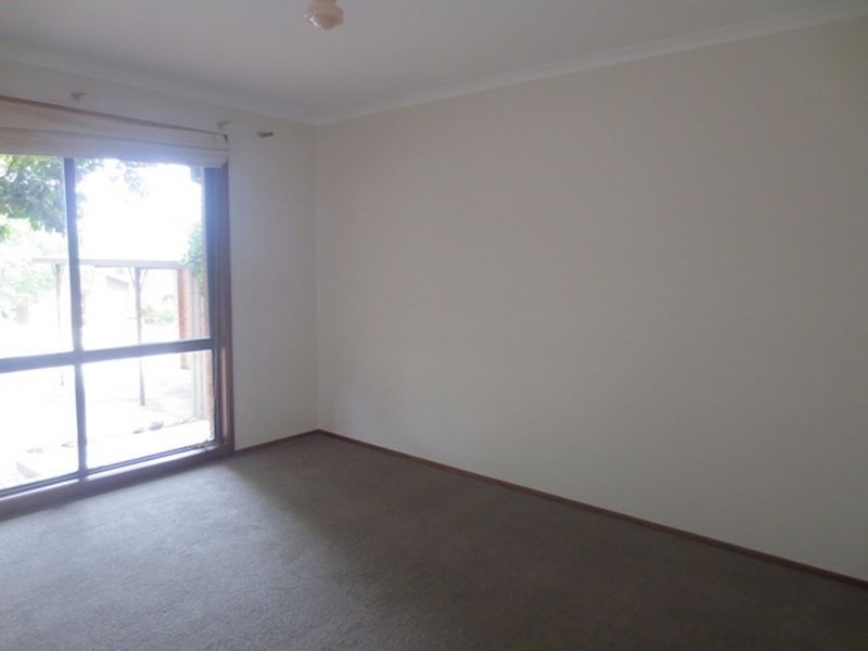 2 Yeo Close, Calwell ACT 2905