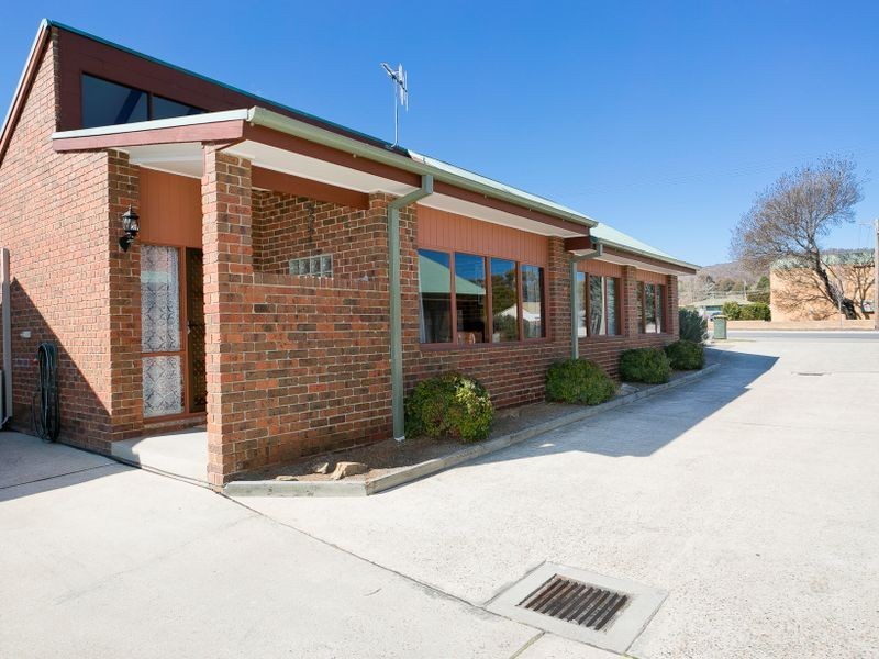 4/19 Bungendore Road, Queanbeyan NSW 2620
