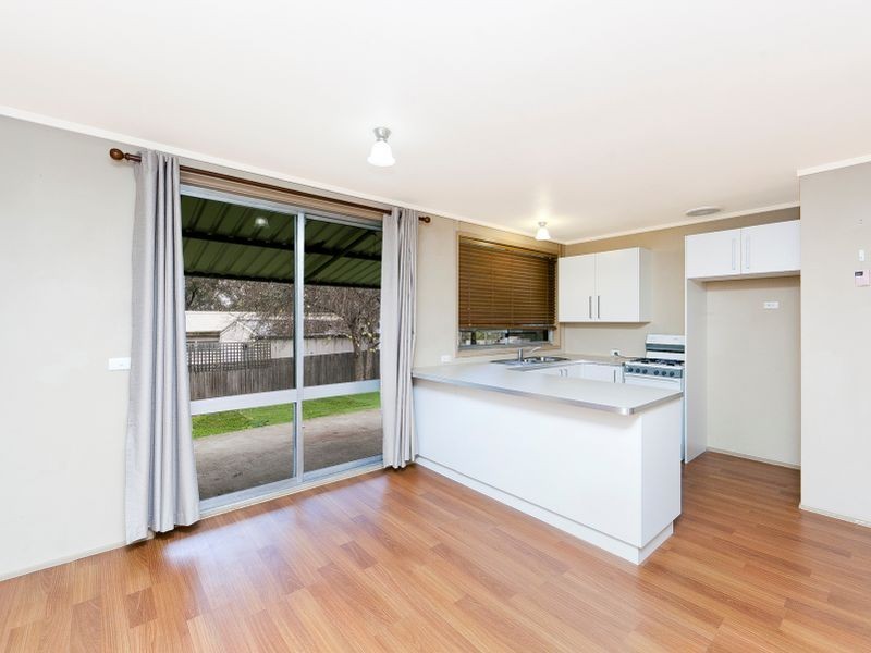 84 Fincham Crescent, Wanniassa ACT 2903