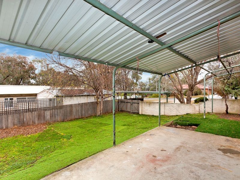 84 Fincham Crescent, Wanniassa ACT 2903