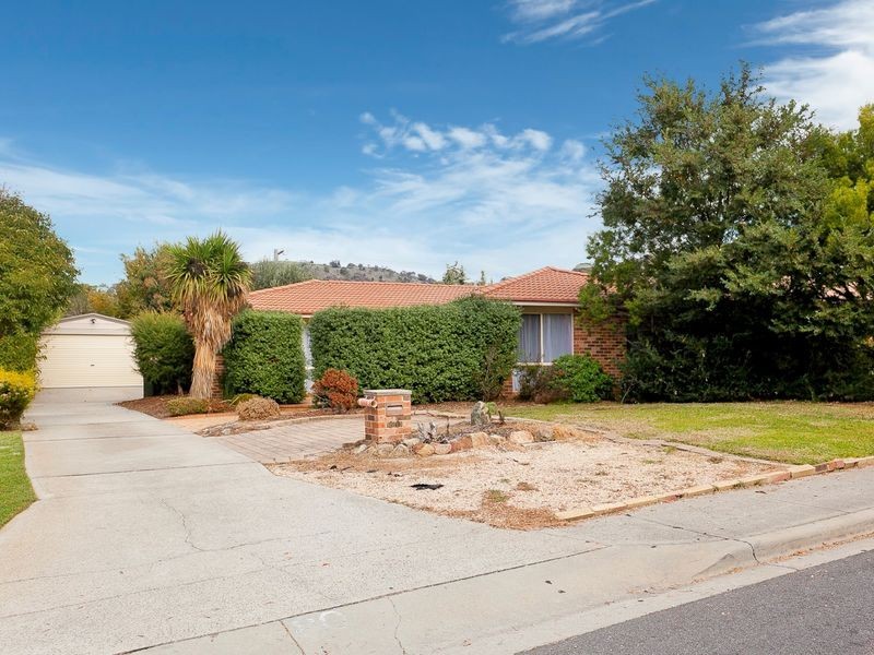 80 Casey Crescent, Calwell ACT 2905