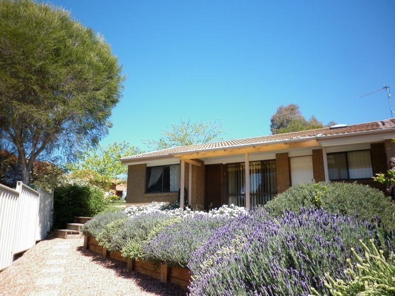 2/46 Bainbridge Close, Chisholm ACT 2905