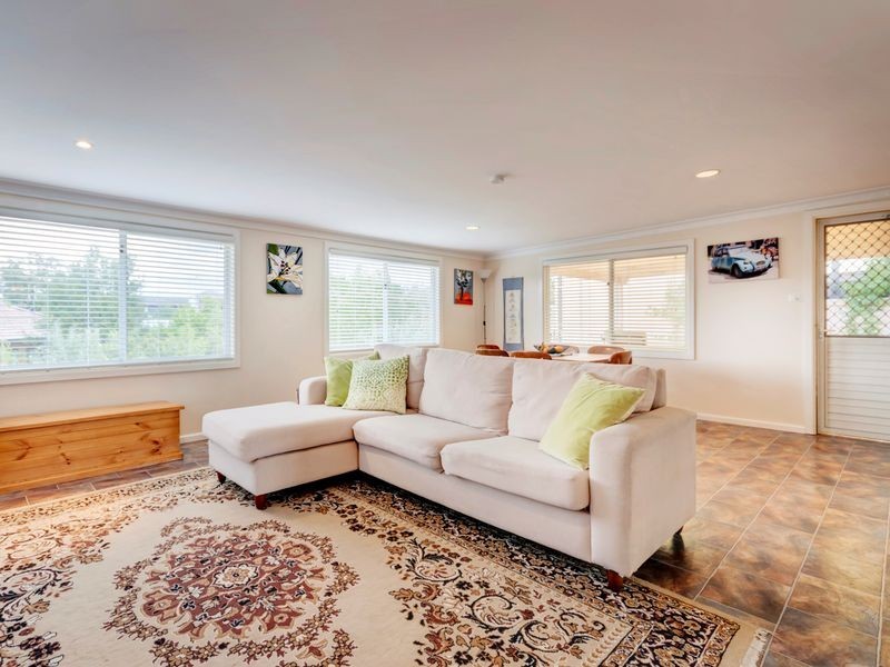 27 Kathleen Street, Queanbeyan NSW 2620