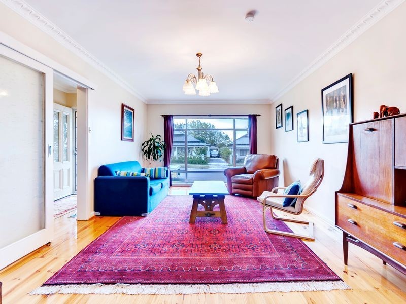 27 Kathleen Street, Queanbeyan NSW 2620