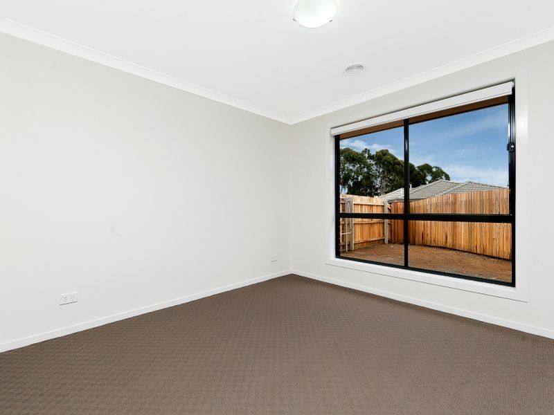 7 Carman Loop, Macgregor ACT 2615