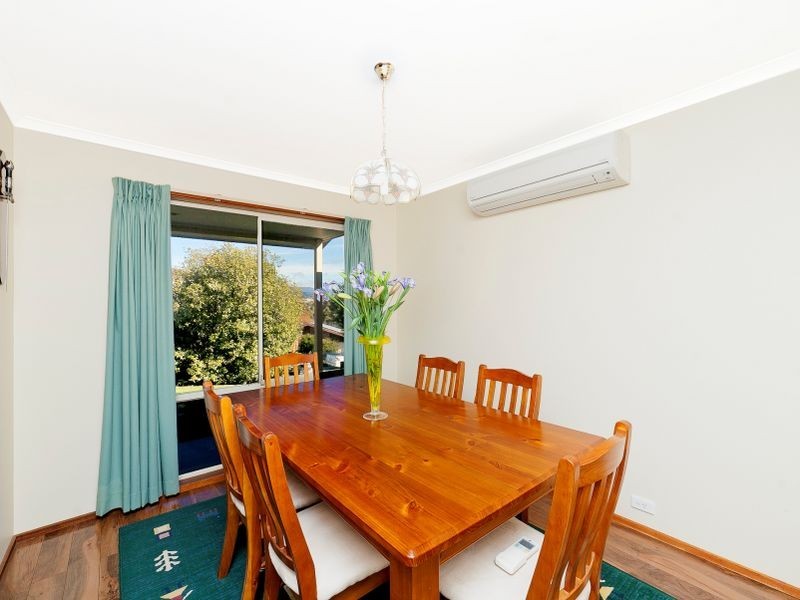 14 Burtt Crescent, Calwell ACT 2905