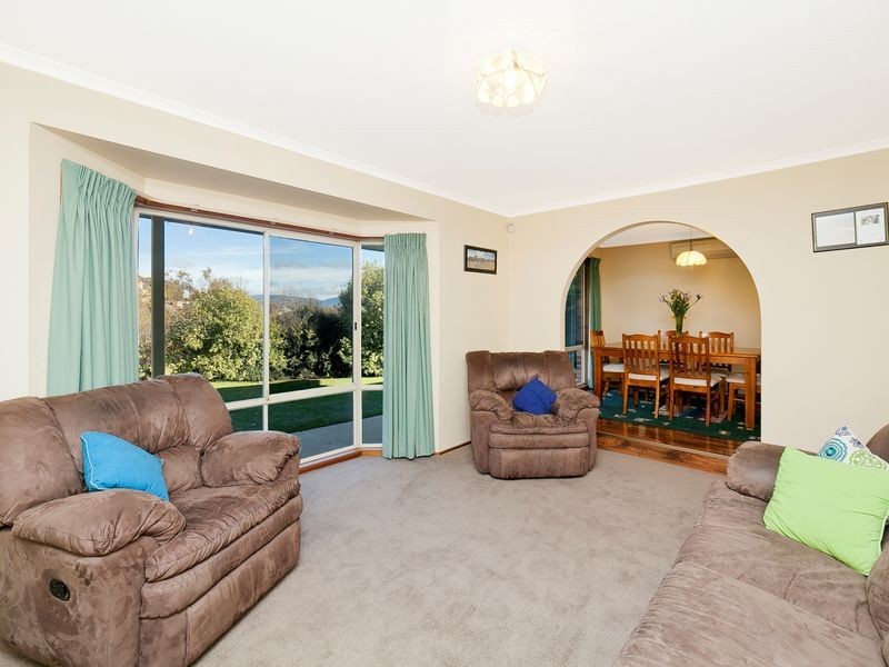 14 Burtt Crescent, Calwell ACT 2905