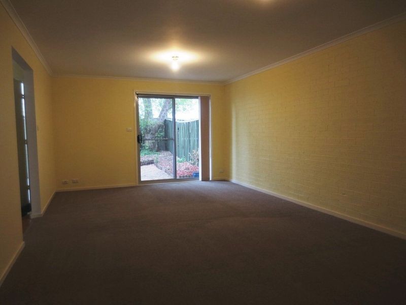 4/35 Tenison Woods Circuit, Bonython ACT 2905