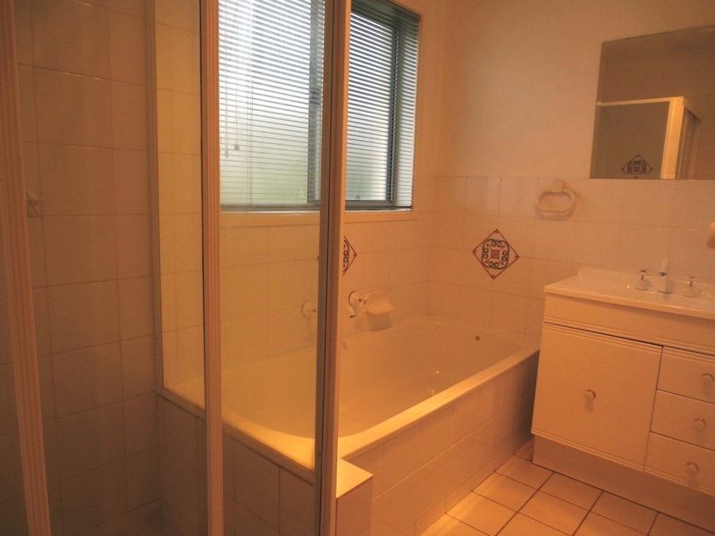 4/35 Tenison Woods Circuit, Bonython ACT 2905