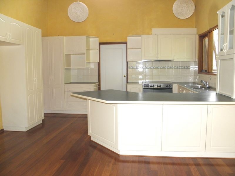 33 Humble Court, Kambah ACT 2902