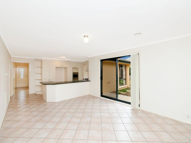 16 James Smith Circuit, Conder ACT 2906