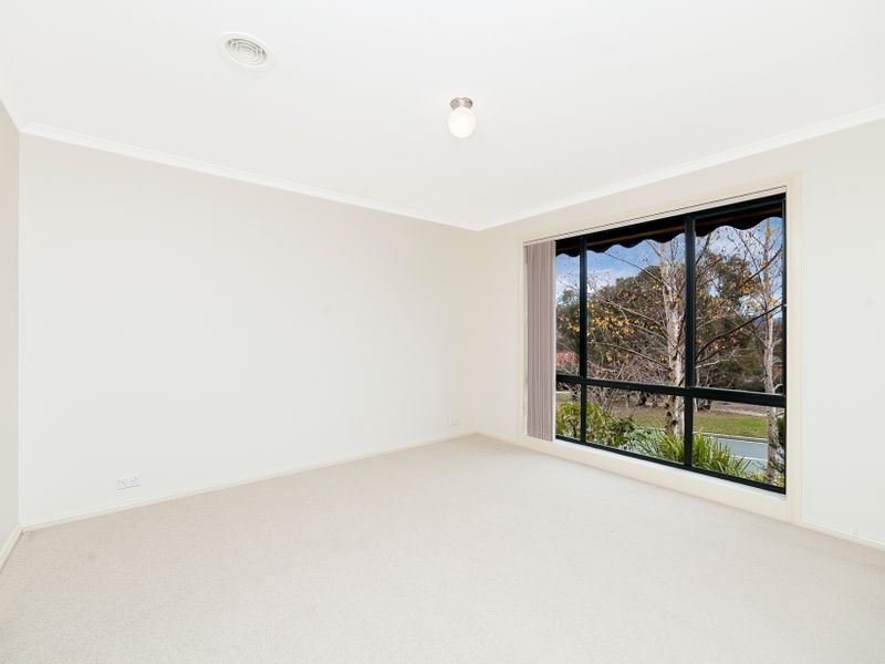 16 James Smith Circuit, Conder ACT 2906