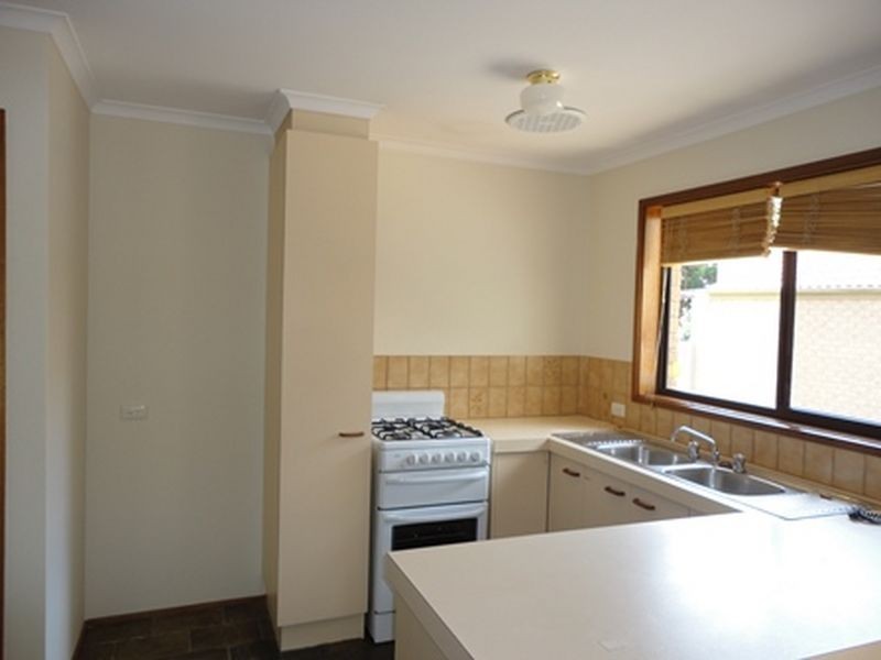 7 Roope Close, Calwell ACT 2905