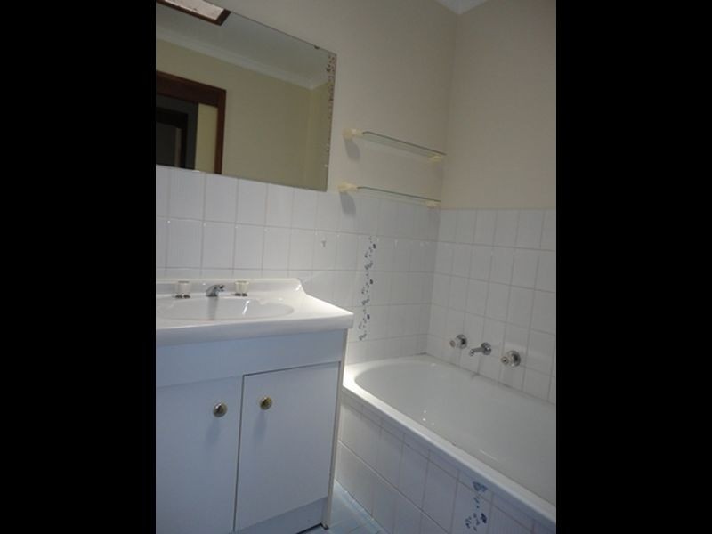 7 Roope Close, Calwell ACT 2905