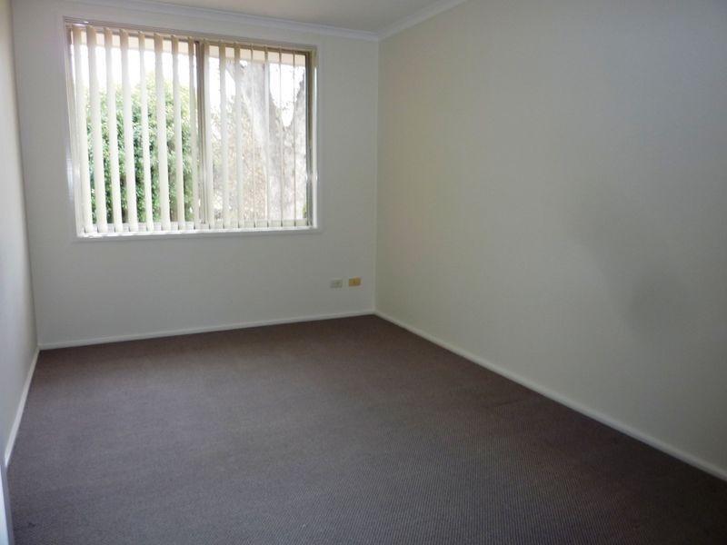 24 Illingworth Street, Wanniassa ACT 2903