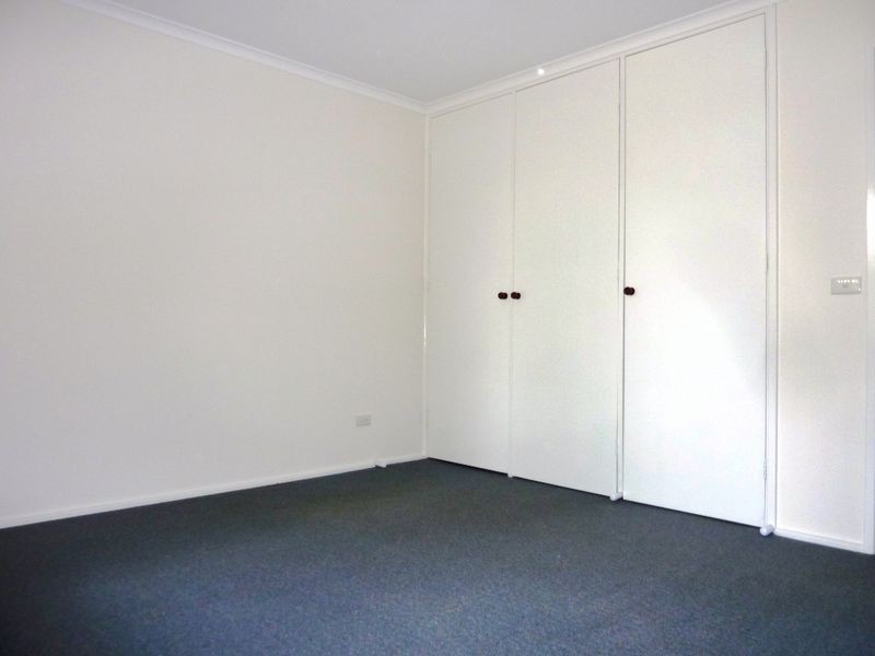 24 Illingworth Street, Wanniassa ACT 2903