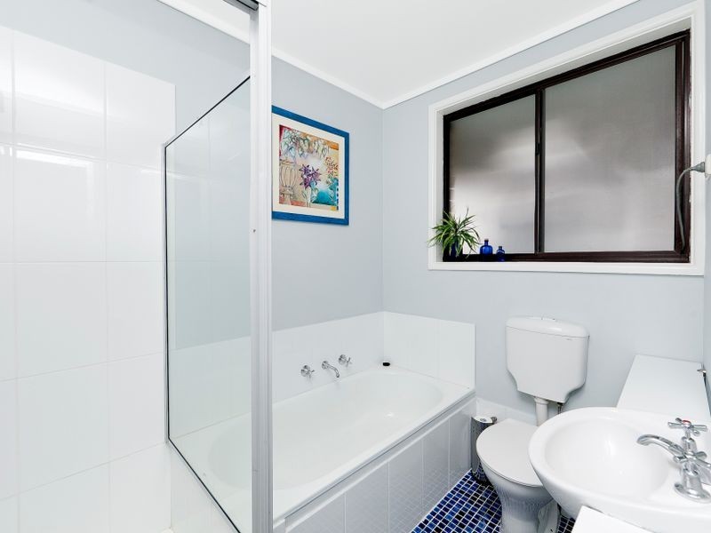 18 Buckley Circuit, Kambah ACT 2902