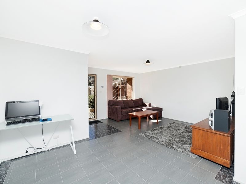 6/6 Jane Price Crescent, Conder ACT 2906