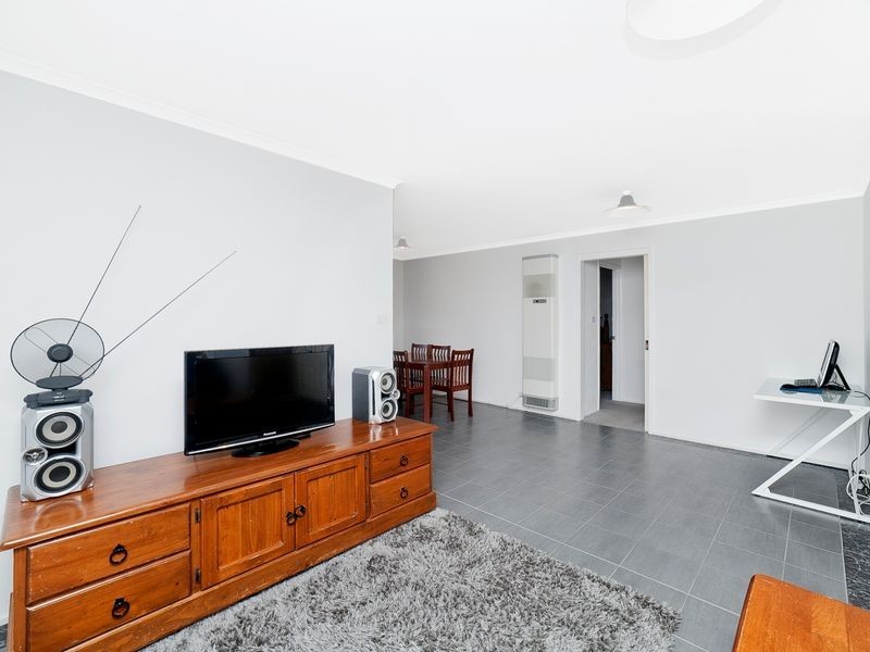 6/6 Jane Price Crescent, Conder ACT 2906