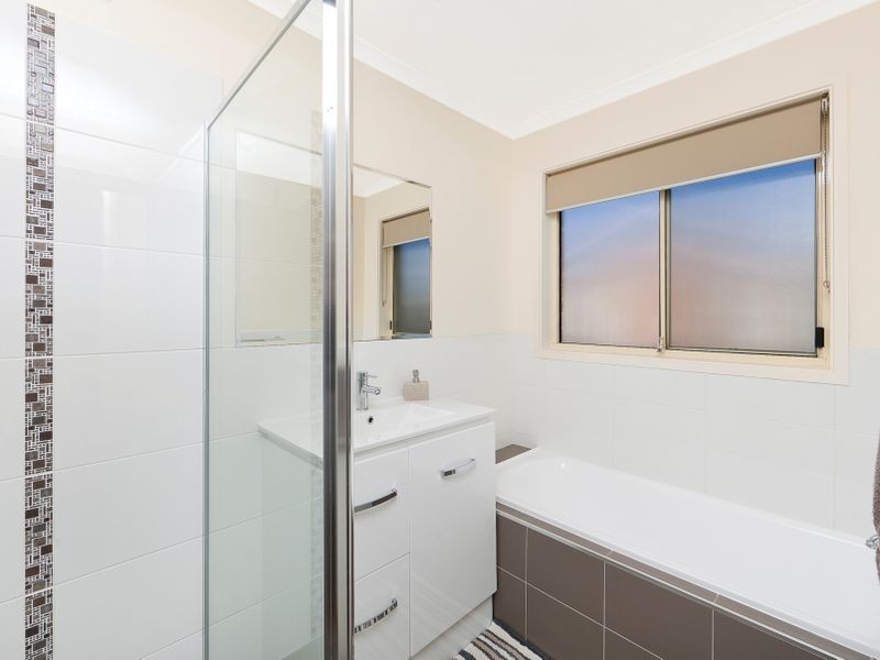 8 Abercrombie Circuit, Banks ACT 2906