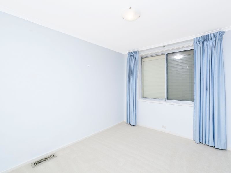 9 Degraves Crescent, Wanniassa ACT 2903