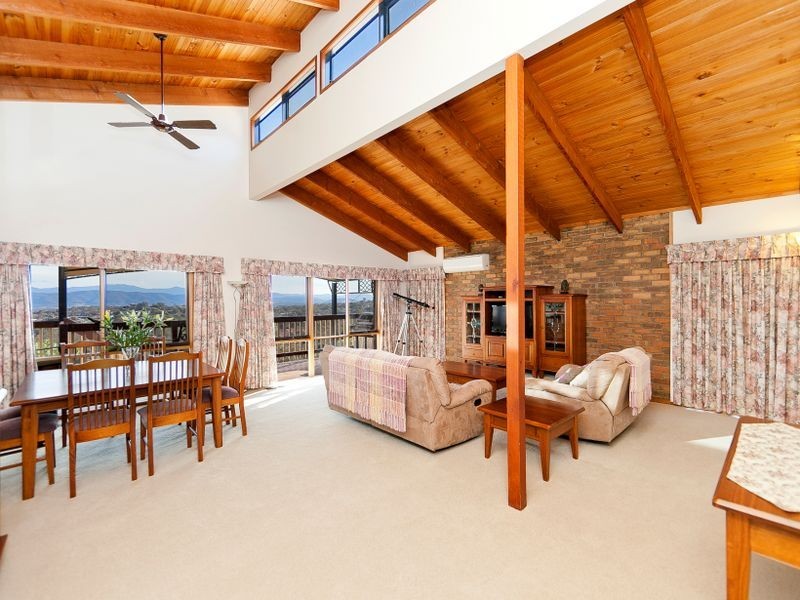 17 Fihelly Street, Fadden ACT 2904