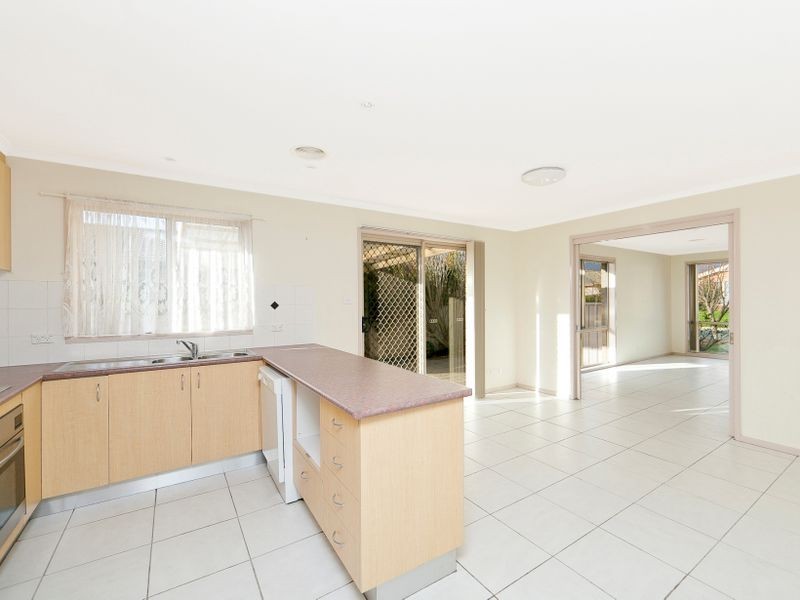 9 Polwarth Circuit, Dunlop ACT 2615