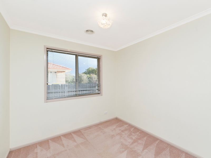 9 Polwarth Circuit, Dunlop ACT 2615