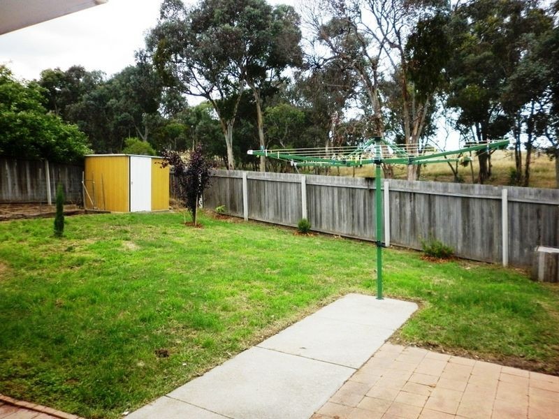32A Bellchambers Crescent, Banks ACT 2906